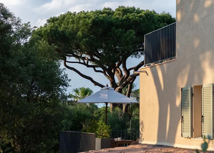 L'escalet Hotell 4*